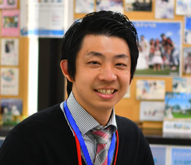 thumbnail-staff-8