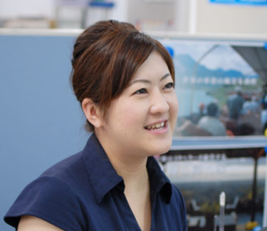 thumbnail-staff-9