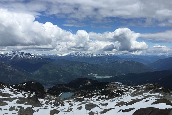 ウィスラーの山