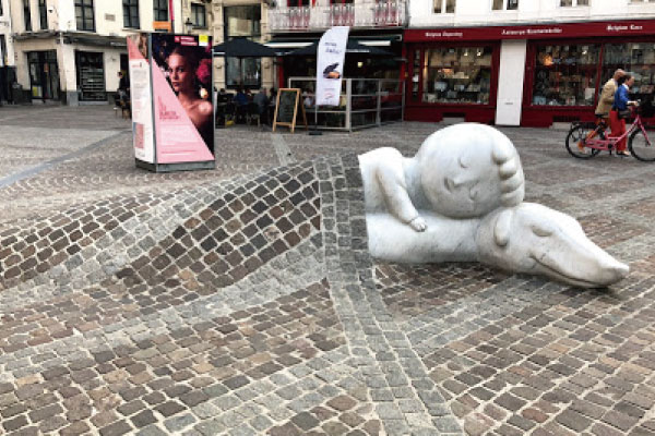 ネオとパトラッシュ